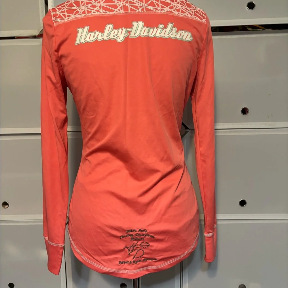 Harley-Davidson Women's V-Neck Coral Long Sleeve Tee - Picture 2 of 6